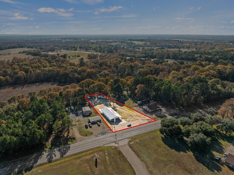 More Photos Of 802 E Main St, Omaha Flex For Sale