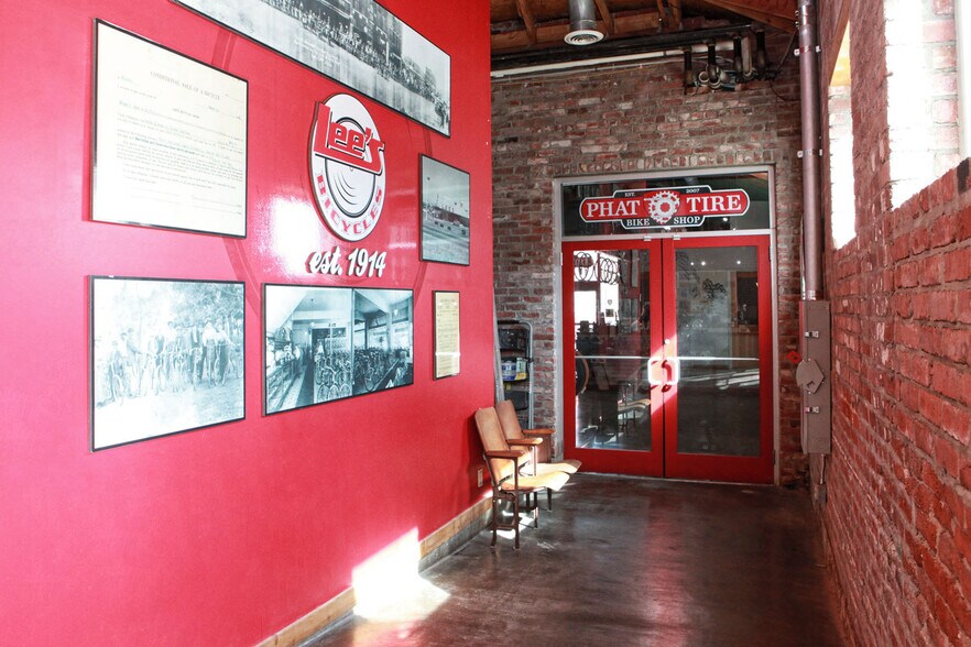 More Photos Of 416-420 E 2nd St, Tulsa Storefront Retail Office For Lease