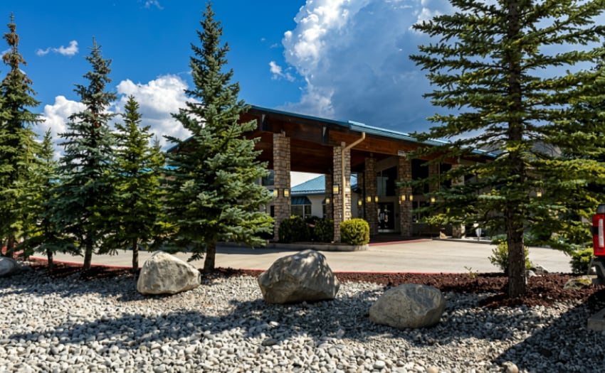 More Photos Of 733 US Highway 24 N, Buena Vista Hotel For Sale