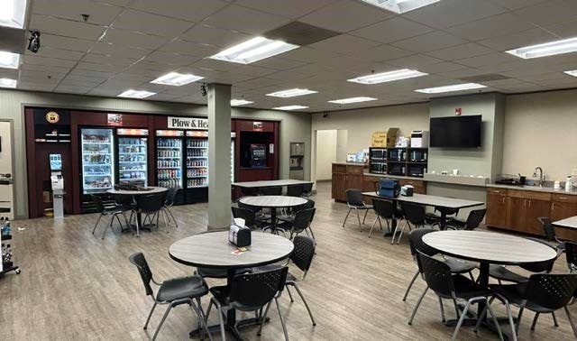 More Photos Of 7021 Wolftown-Hood Rd, Madison Warehouse For Lease