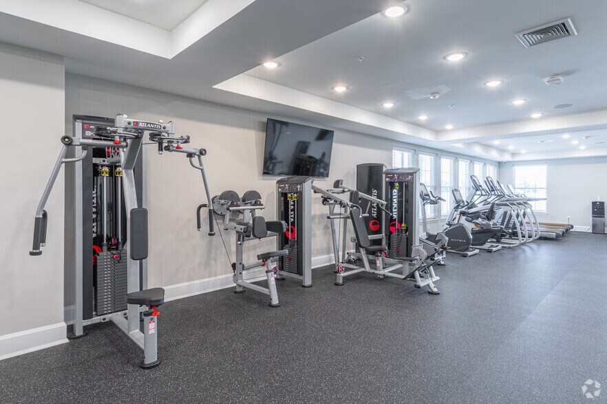 More Photos Of 1 E Pearl St, Burlington Apartments For Lease