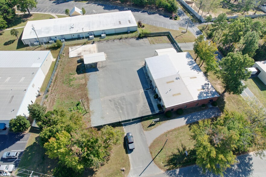 Primary Photo Of 1402 Miller St, Monroe Light Distribution For Lease