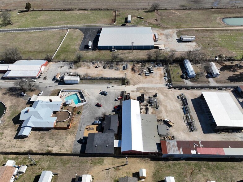 More Photos Of 662 Old Highway 24, Trinity Manufacturing For Sale