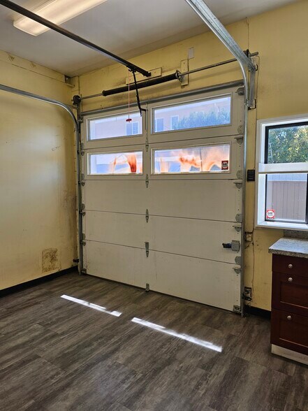 More Photos Of 3106 Rolison Rd, Redwood City Freestanding For Sale