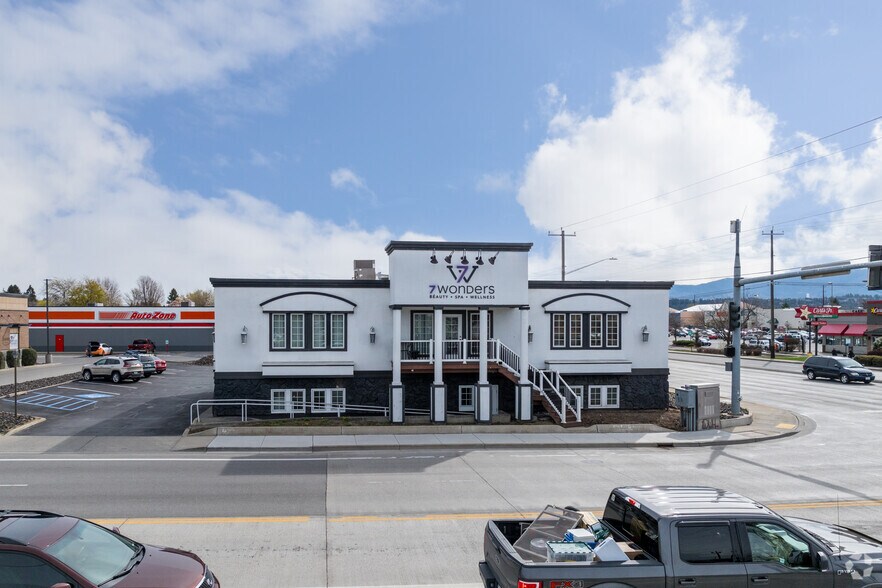 More Photos Of 10 N Evergreen Rd, Spokane Medical For Lease