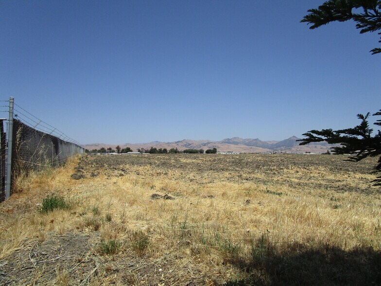 More Photos Of 1810 Airway Dr, Hollister Land For Sale
