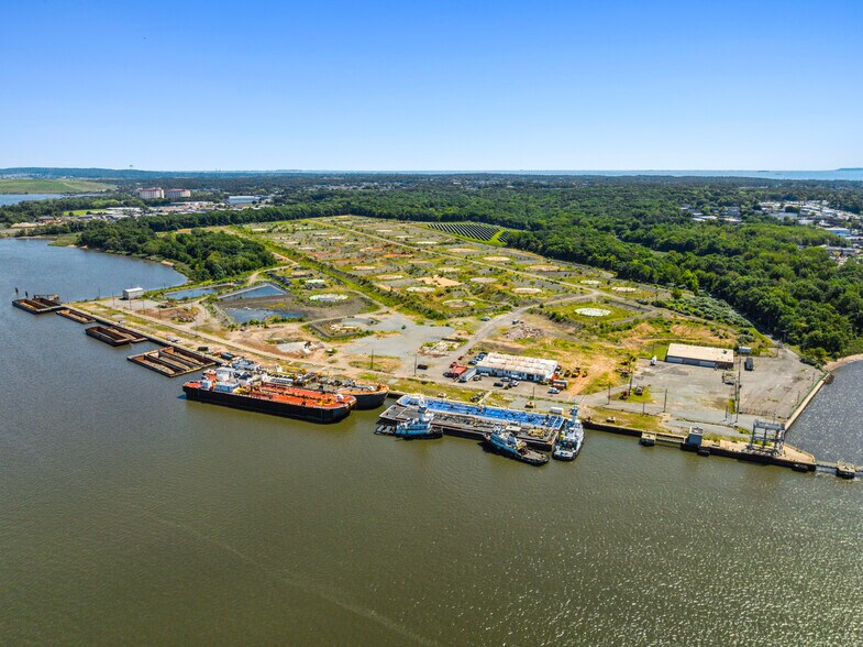 More Photos Of 4101 Arthur Kill Rd, Staten Island Chemical Oil Refinery For Lease