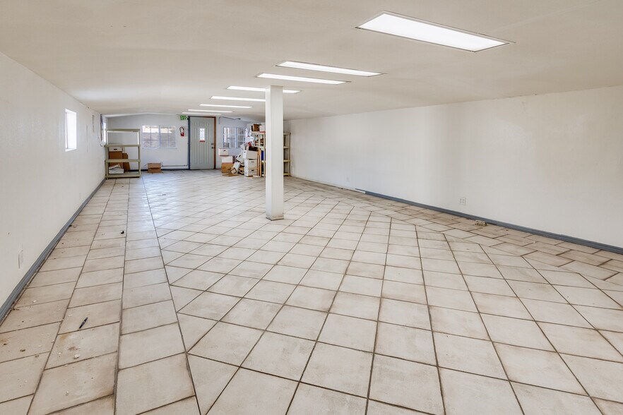 More Photos Of 9623 Venice Blvd, Culver City Storefront For Sale