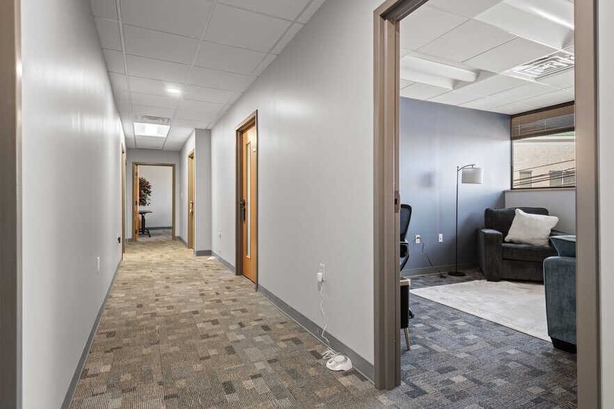 More Photos Of 99 November Dr, Camp Hill Medical For Lease