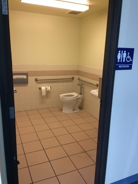 More Photos Of 11981 Jack Benny Dr, Rancho Cucamonga Warehouse For Lease