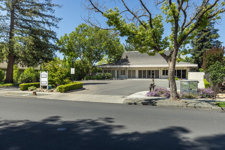 More Photos Of 3435 Valle Verde Dr, Napa Medical For Sale