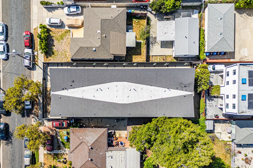 More Photos Of 5743 Case Ave, North Hollywood Apartments For Sale