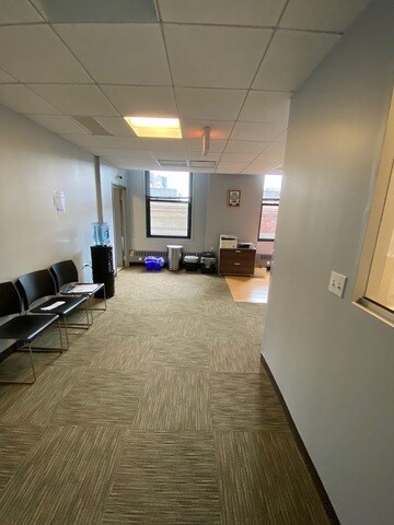More Photos Of 111 N Wabash Ave, Chicago Medical For Lease