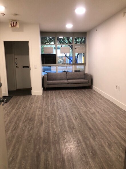 More Photos Of 1060 Hornby St, Vancouver Multifamily For Sale