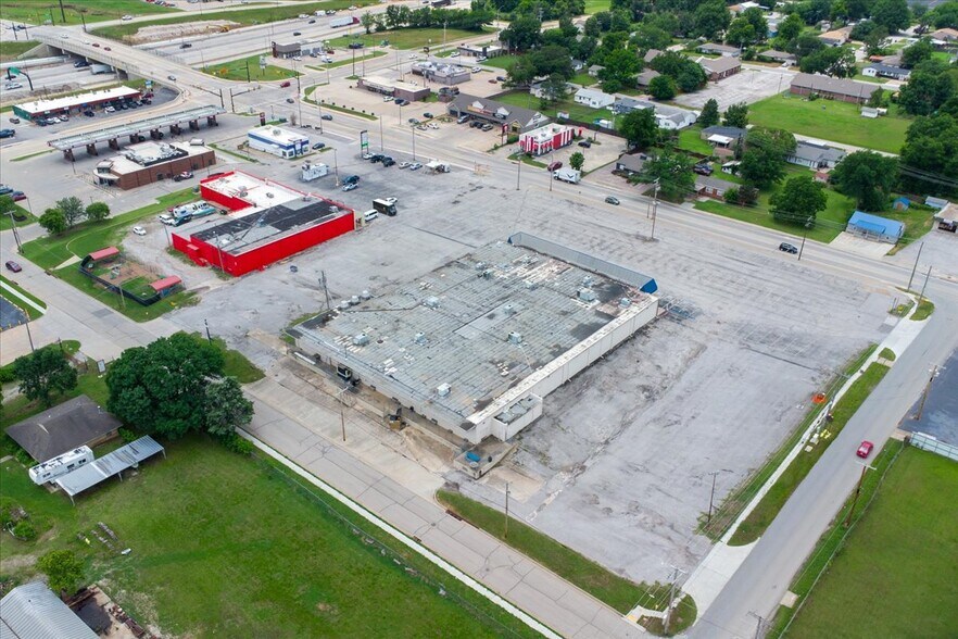 More Photos Of 4915 S Union Ave, Tulsa Office For Sale