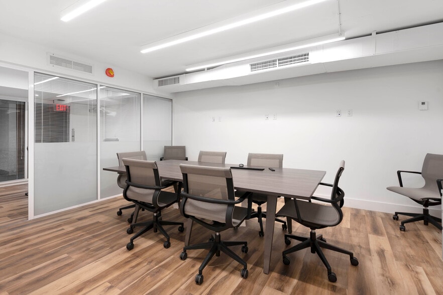 More Photos Of 13499 Biscayne Blvd, Miami Apartments For Sale