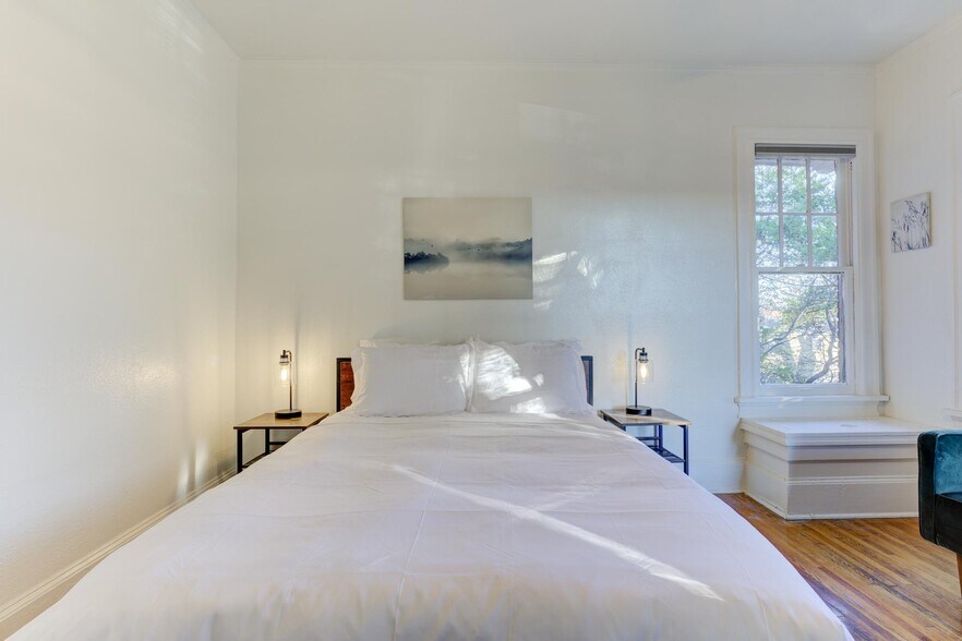 More Photos Of 196 N Auburndale St, Memphis Apartments For Sale