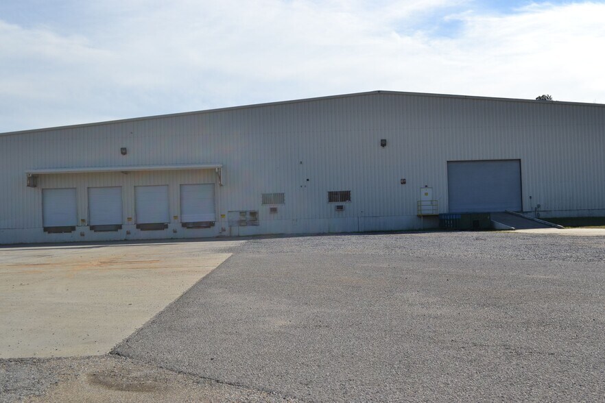 More Photos Of 1210 Virginia Dr, Meridian Warehouse For Sale