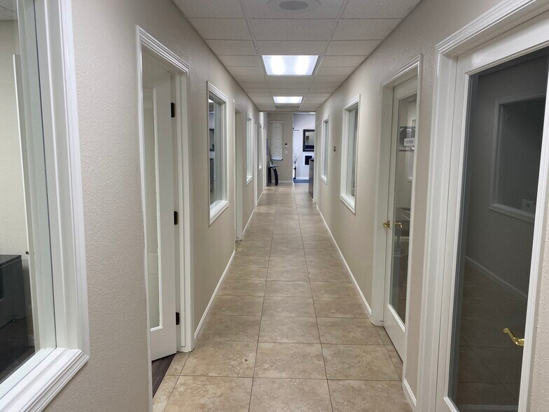 More Photos Of 610 W Main St, Visalia Office For Lease