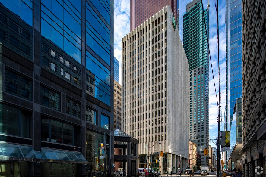 Primary Photo Of 110 Yonge St, Toronto Office For Lease