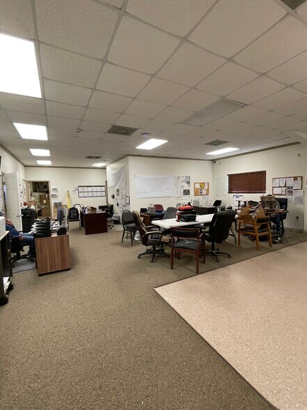 More Photos Of 14640 S FM 2790 W, Lytle Unknown For Lease