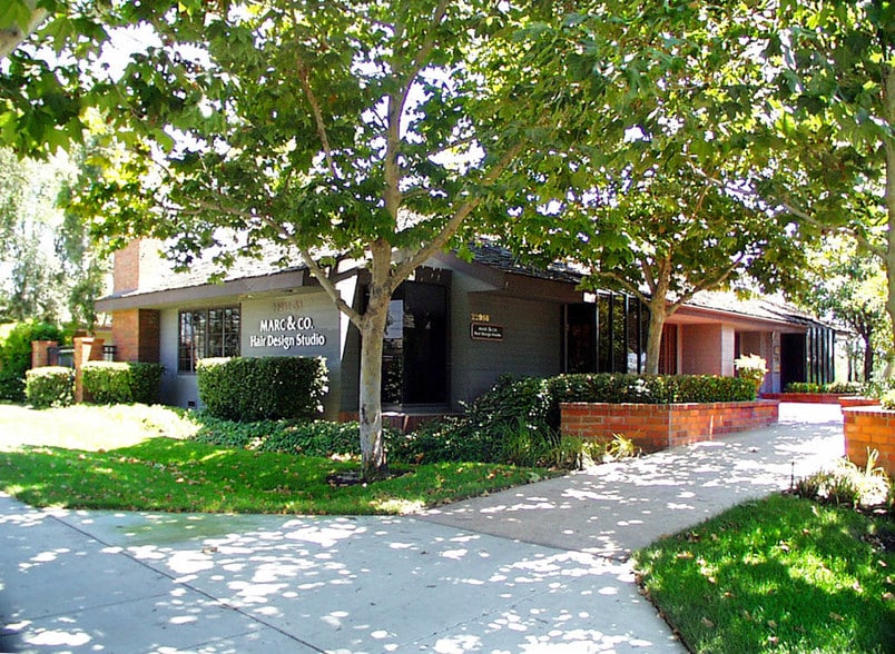 More Photos Of 22952-22958 El Toro Rd, Lake Forest Office For Sale