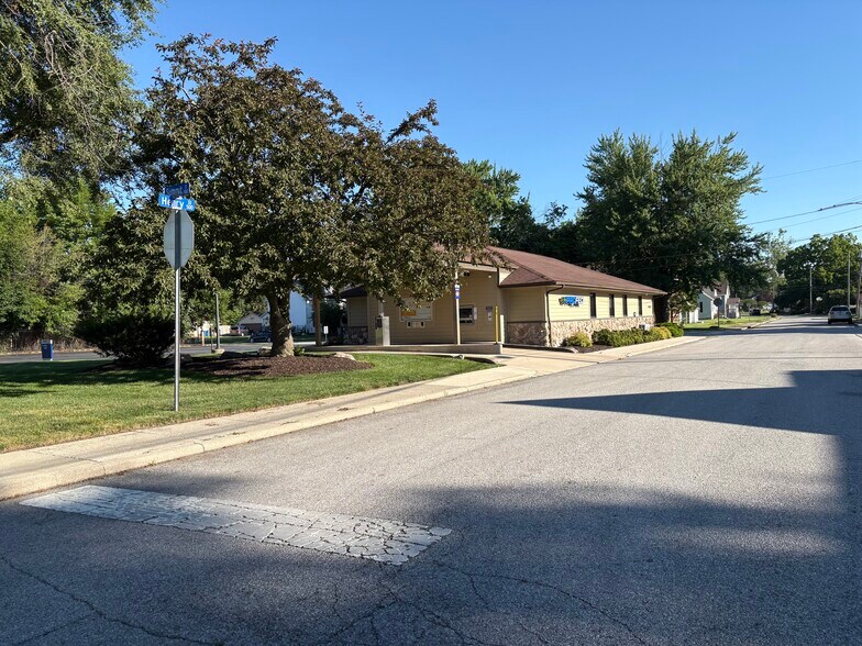 More Photos Of 502 Henry St, New Haven Office For Sale