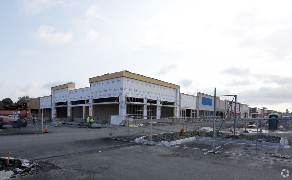 William S Canning Blvd I95 & Rte. 24, Fall River, MA 02721 For Lease