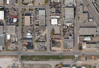 More Photos Of 4243 17A St SE, Calgary Service For Lease