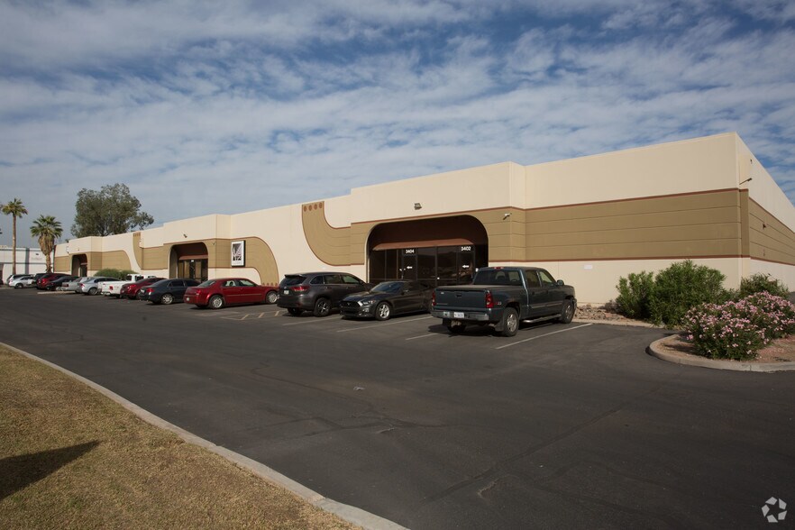 More Photos Of 3151-3157 N 34th Dr, Phoenix Warehouse For Lease