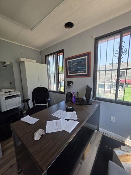 More Photos Of 2400-50 W Ridge Rd, Gary Auto Repair For Sale