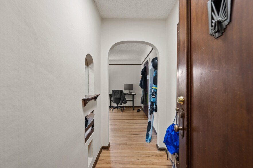 More Photos Of , Seattle Multifamily For Sale