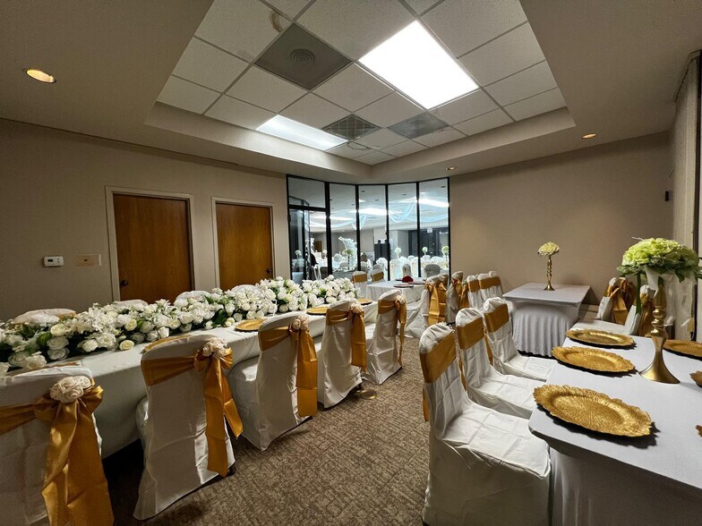 More Photos Of 101 N 4th St, Lometa Daycare Center For Lease