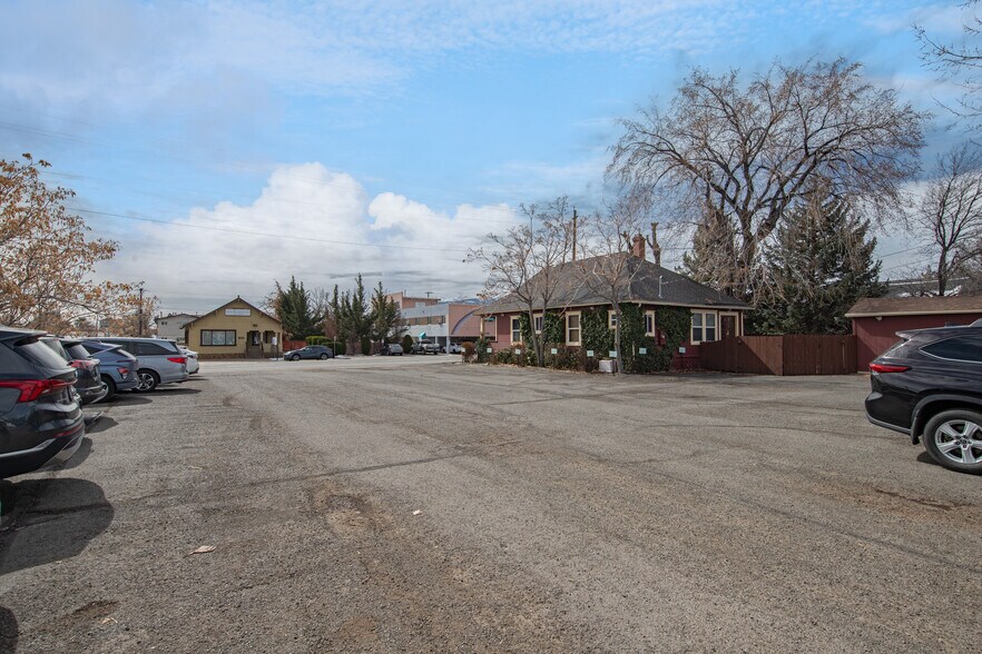 More Photos Of 0 Mill St, Reno Land For Sale