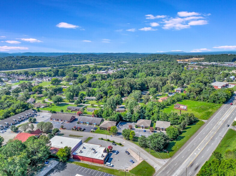 More Photos Of 6716 Heritage Business Ct, Chattanooga Office For Lease