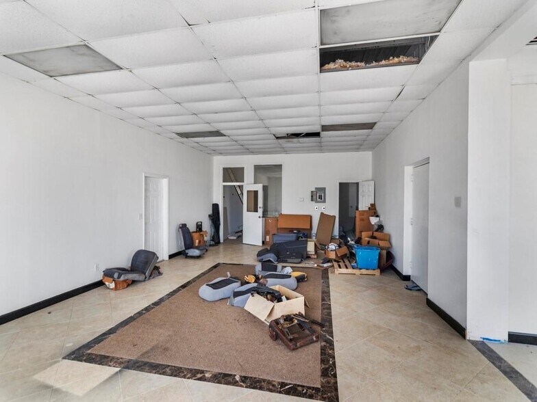 More Photos Of 415 US Highway 1, Vero Beach Freestanding For Sale
