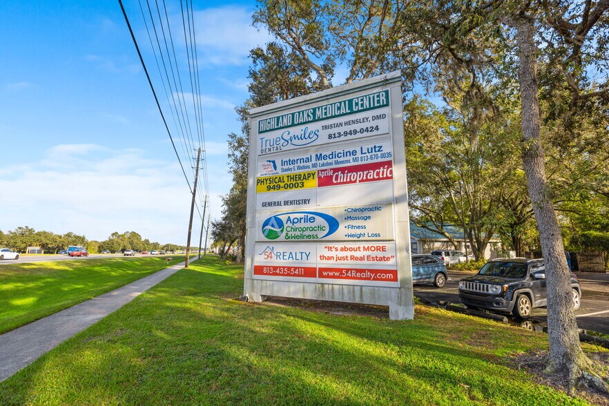 More Photos Of 1868 Highland Oaks Blvd, Lutz Medical For Lease