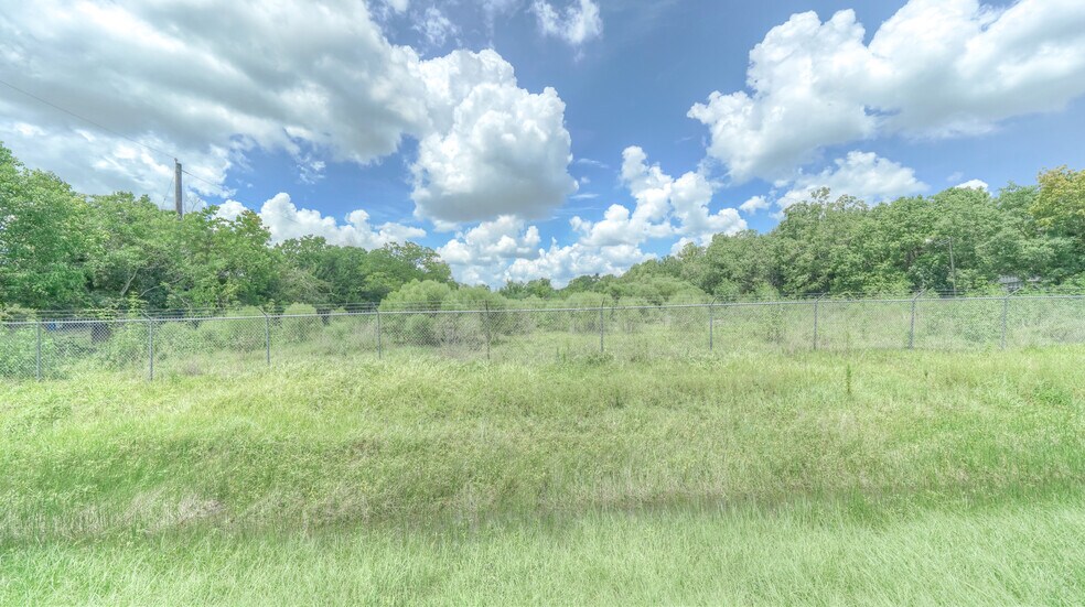More Photos Of 2932 Manvel Rd, Pearland Land For Sale