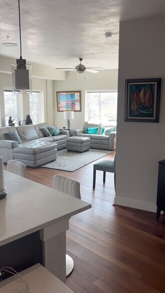 Primary Photo Of 6444 Burnet Rd, Austin Apartments For Sale