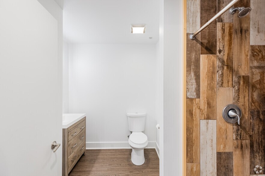 More Photos Of 432-440 1st Ave, Pittsburgh Apartments For Lease
