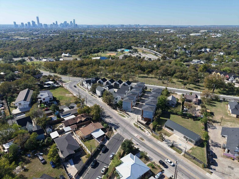 More Photos Of 1152 Webberville Rd, Austin Storefront Retail Office For Lease