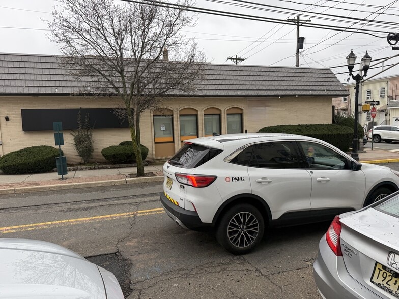 More Photos Of 349 John St, East Newark Office For Sale