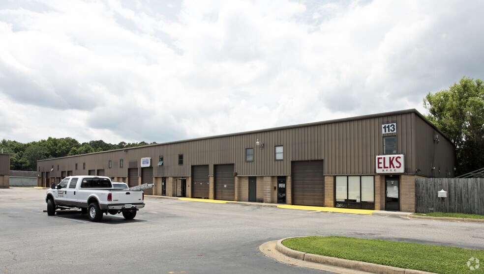 Primary Photo Of 113 S First Colonial Rd, Virginia Beach Light Distribution For Sale