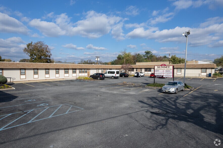 More Photos Of 215 Sunset Rd, Willingboro Medical For Lease
