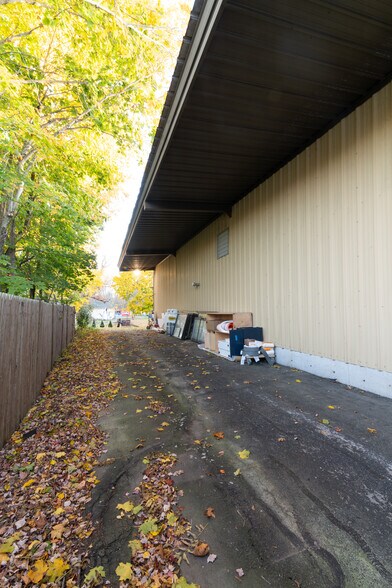 More Photos Of 1155 Victory Hwy, Burrillville Warehouse For Sale
