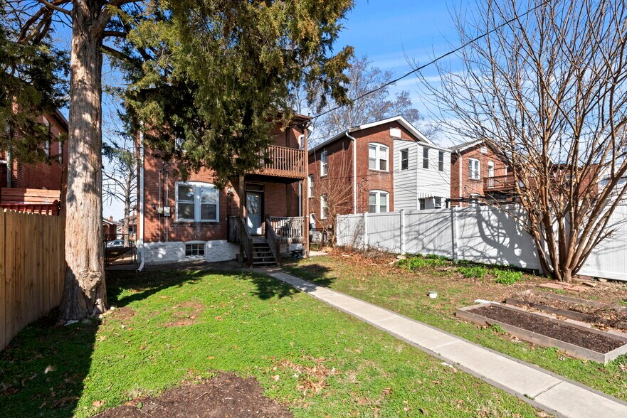 More Photos Of 5510 Lisette Ave, Saint Louis Multifamily For Sale