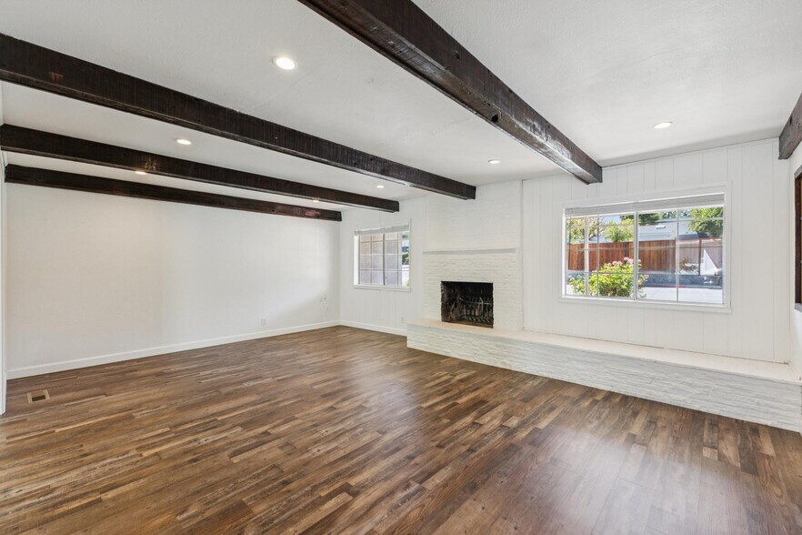 More Photos Of 3851 Vineyard Ave, Pleasanton Apartments For Sale