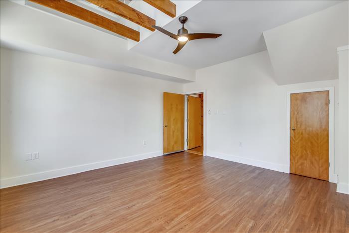 More Photos Of 41-45 N Market St, Frederick Storefront Retail Office For Lease