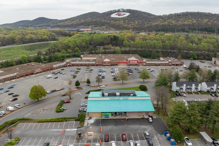 More Photos Of 3700 Candlers Mountain Rd, Lynchburg Unknown For Lease