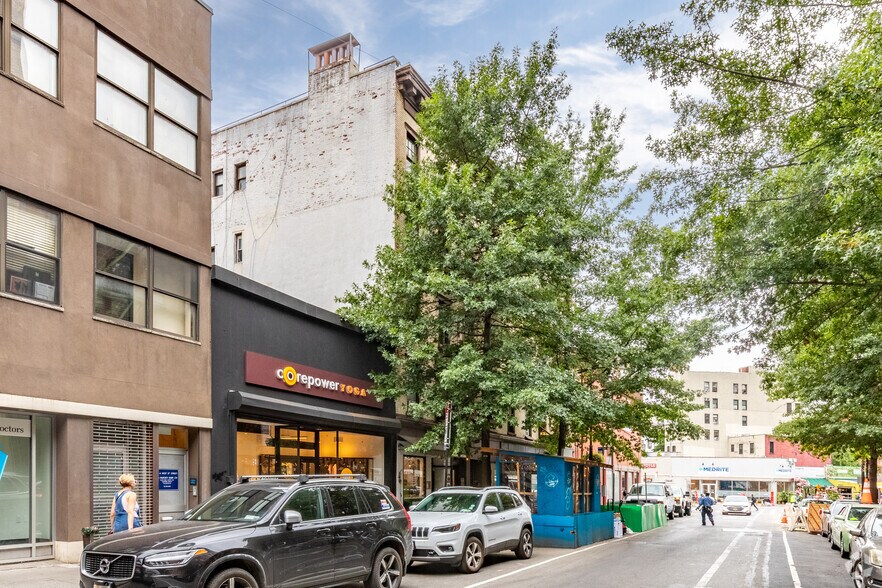 More Photos Of 58-60 W 8th St, New York Apartments For Lease
